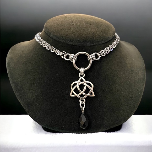Double chain necklace celtic heart knot & dangly black crystal goth boho silver - Picture 2 of 9